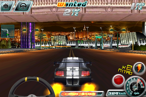 A toda velocidad en un Mustang