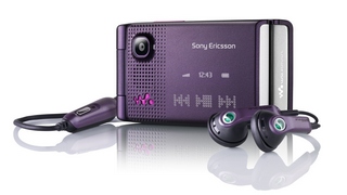 8. Sony Ericsson W380